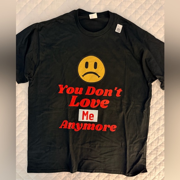 Other - Black Graphic Tee